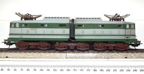 LIMA HO: Vintage FS Class E656 Electric Loco in Fair, Used and Un-Boxed condition(Italy)