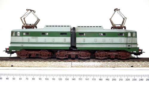 LIMA HO: Vintage FS Class E656 Electric Loco in Fair, Used and Un-Boxed condition(Italy)