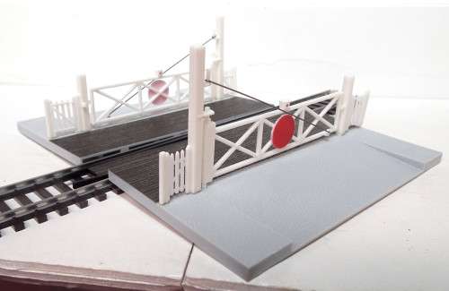 SCENERY OO: English Road Crossing Kit in New Un-Assembled Boxed condition(China)