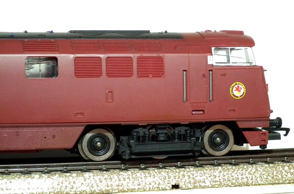 HORNBY OO: English `WESTON COURIER` Diesel Loco (D1062) in Very Good Condition (England)