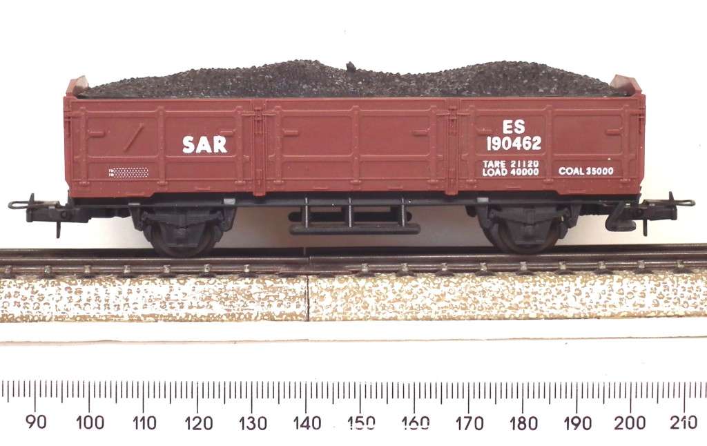 LIMA HO: SAR ES Coal Wagon with Coal load in Good Semi-Boxed condition (Italy)