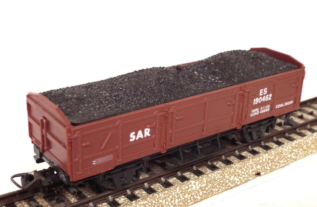 LIMA HO: SAR ES Coal Wagon with Coal load in Good Semi-Boxed condition (Italy)