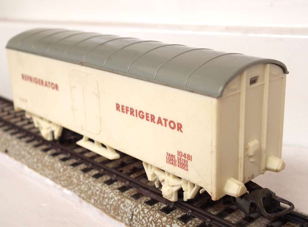 LIMA HO:  SAR Junior Refrigerated Car in Fair unboxed used condition (Italy)