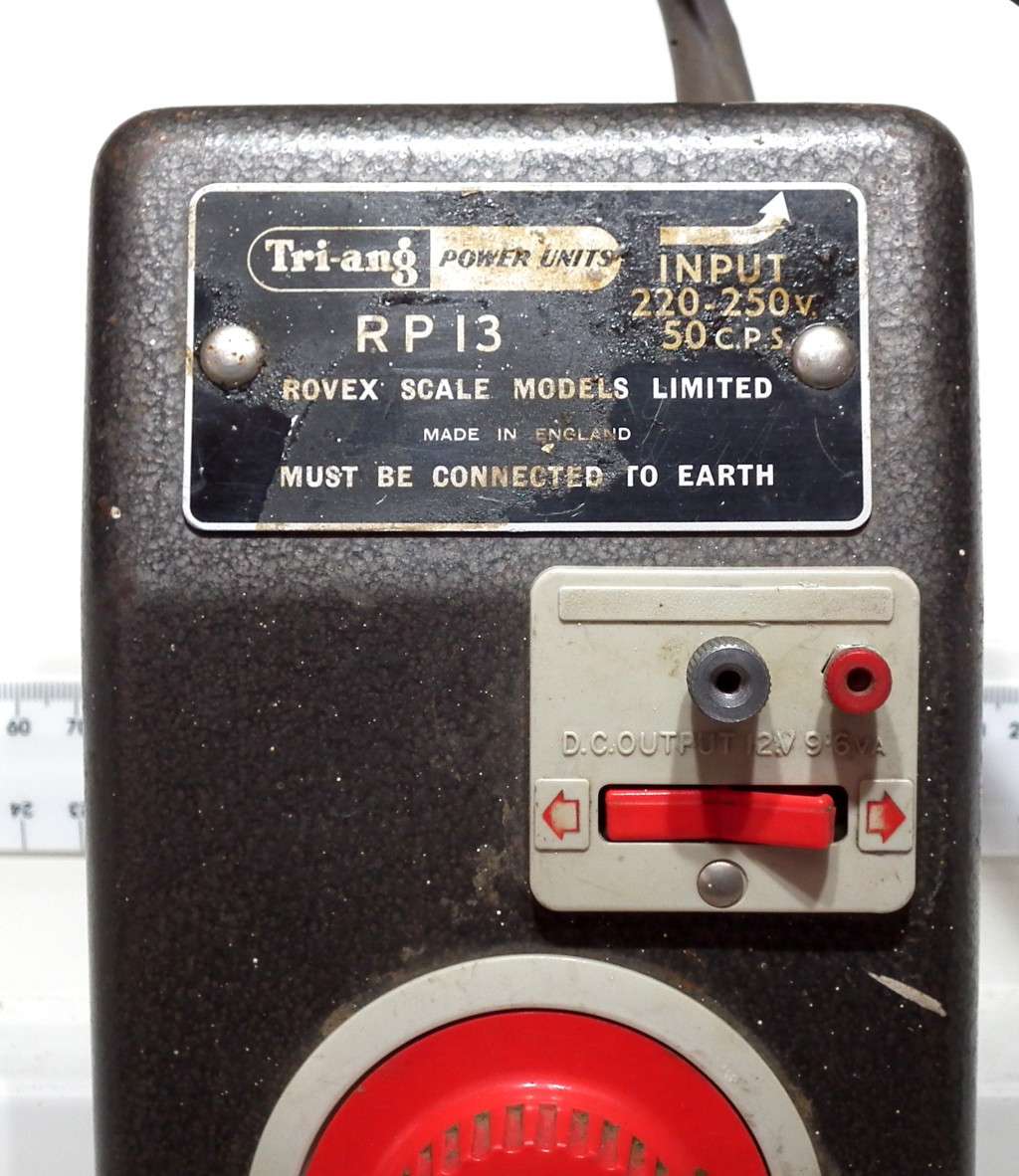 TRI-ANG POWER SUPPLY:  12V DC Power Supply/Controller in good un-boxed condition(England)