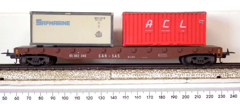 LIMA HO: SAR Container Carrier with Load in Very Good Boxed Used Condition (Italy)