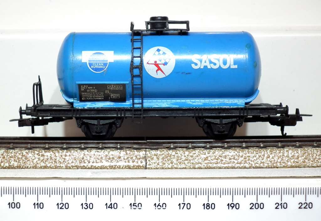 LIMA HO: SAR SASOL Tanker Wagon in Fair, Un-Boxed and Used Condition (Italy)