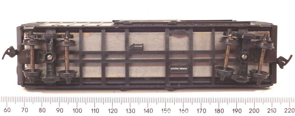 ATHEARN HO: `SCL 40` High Capacity Box Car in Good un-boxed and Used condition.