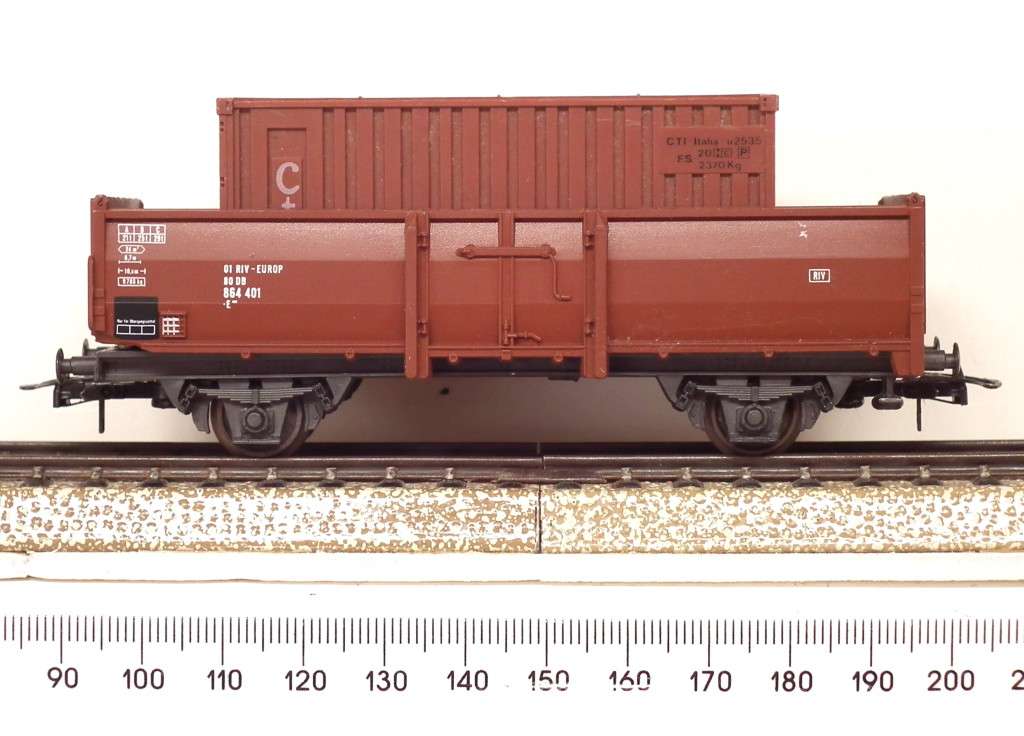 ROCO HO: European Freight Wagon with Lima Container Load in Fair Un-Boxed condition (Austria)