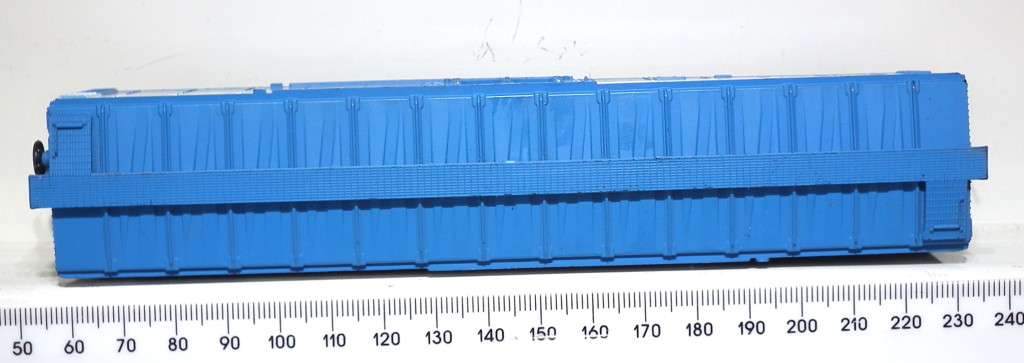 ATHEARN HO: `EVANS` 60` Reefer in Fair un-boxed and Used condition.