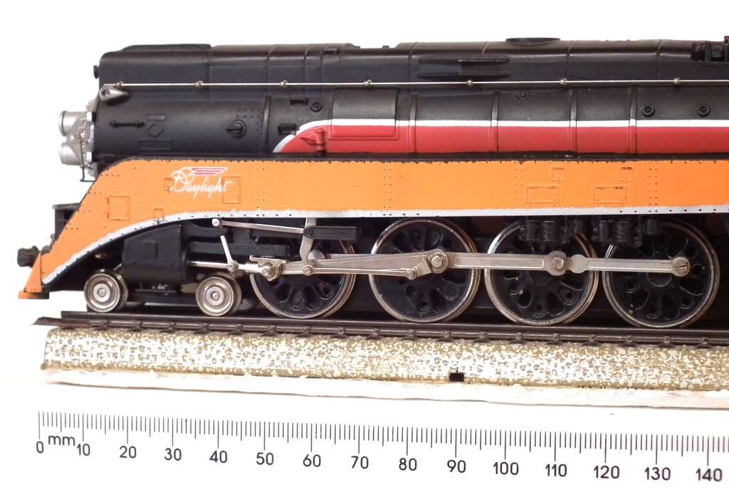 BACHMANN HO: Detailed 4-8-4 Steam Loco with Water Tender in Fair, Un-boxed Used Condition (China)