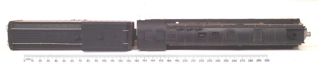 BACHMANN HO: Detailed 4-8-4 Steam Loco with Water Tender in Fair, Un-boxed Used Condition (China)