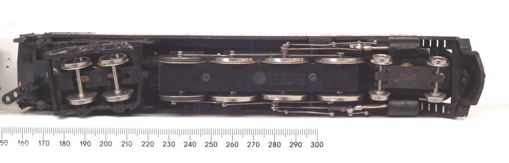 BACHMANN HO: Detailed 4-8-4 Steam Loco with Water Tender in Fair, Un-boxed Used Condition (China)