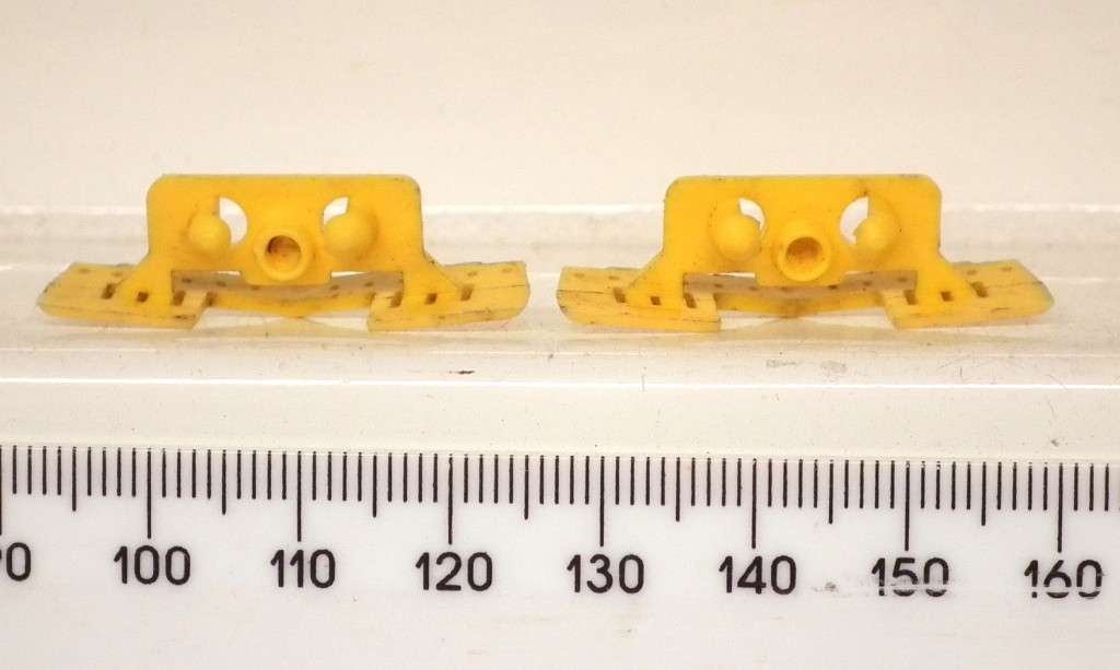 LIMA HO: SAR E5 `Blue Train` Locomotive cowcatchers in Good un-boxed condition for Parts.(Italy)