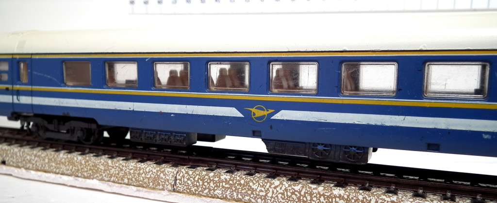 LIMA HO: SAR Blue Train Passenger Coach in Fair unboxed used condition (Italy)