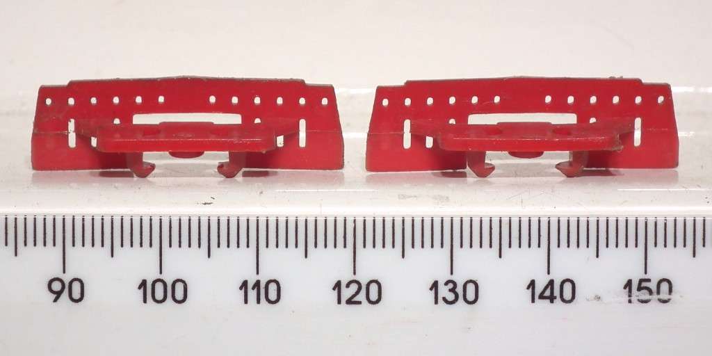 LIMA HO: SAR E5 `Blue Train` Locomotive cowcatchers in Good un-boxed condition for Parts.(Italy)