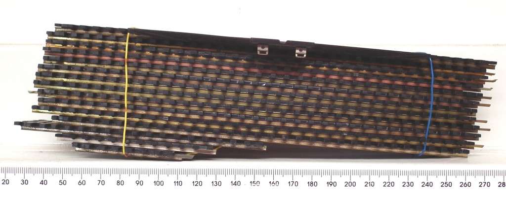 TRACK HO:  15pc Mixed Brass/Nickel Silver Curved Track in Fair Used Condition.