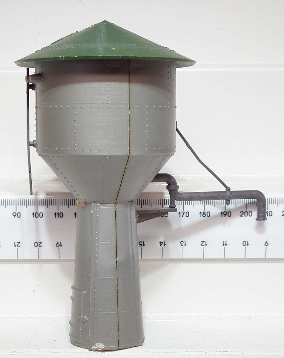 SCENERY HO: Large Steam Loco Water Refill Tower in Fair Used Condition.