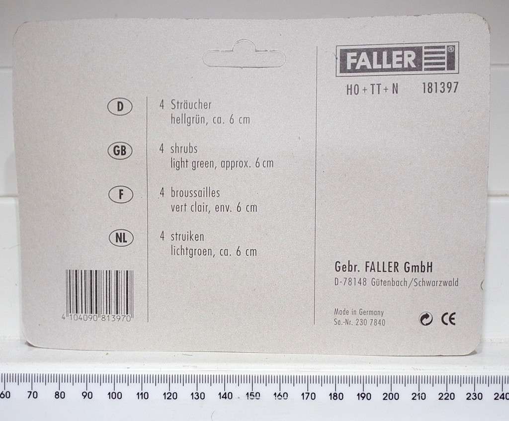 FALLER HO: 4pc Scrubs in New Boxed Condition(GR)