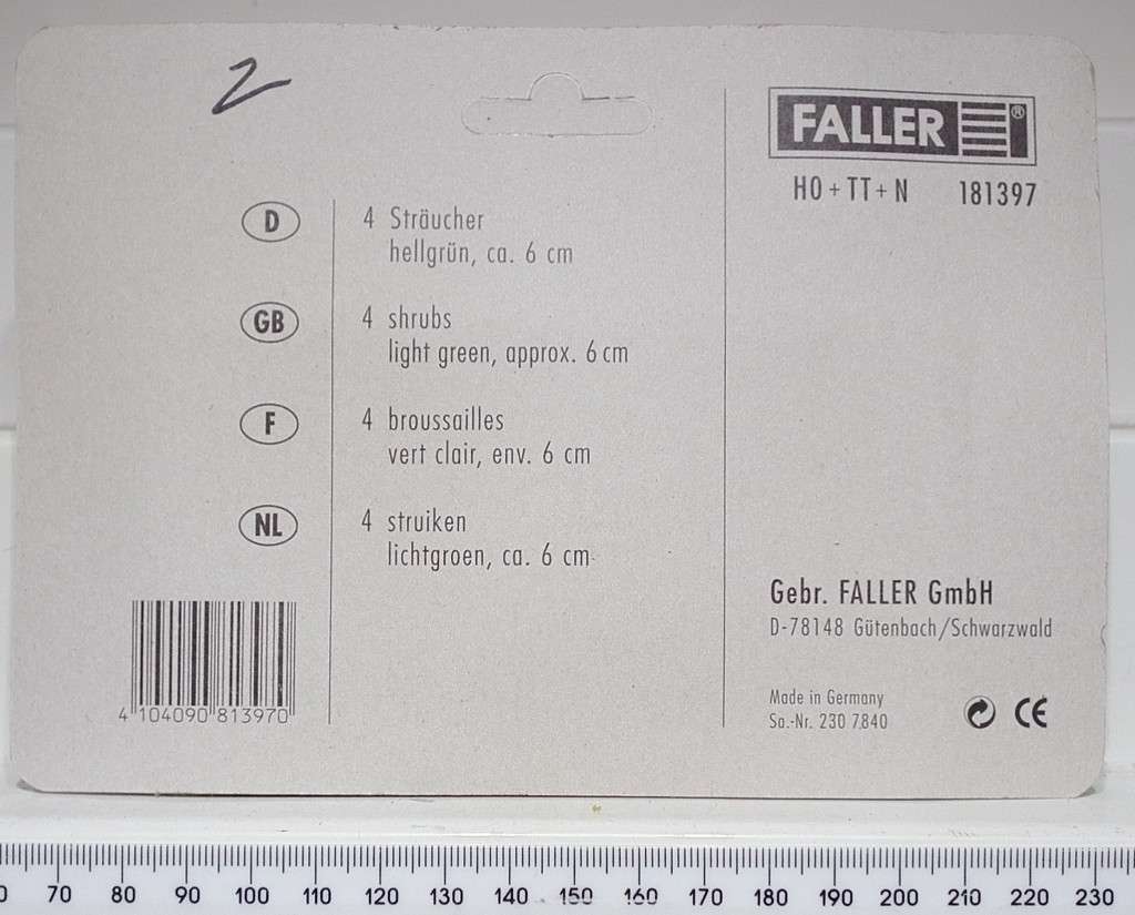 FALLER HO: 4pc Scrubs in New Boxed Condition(GR)