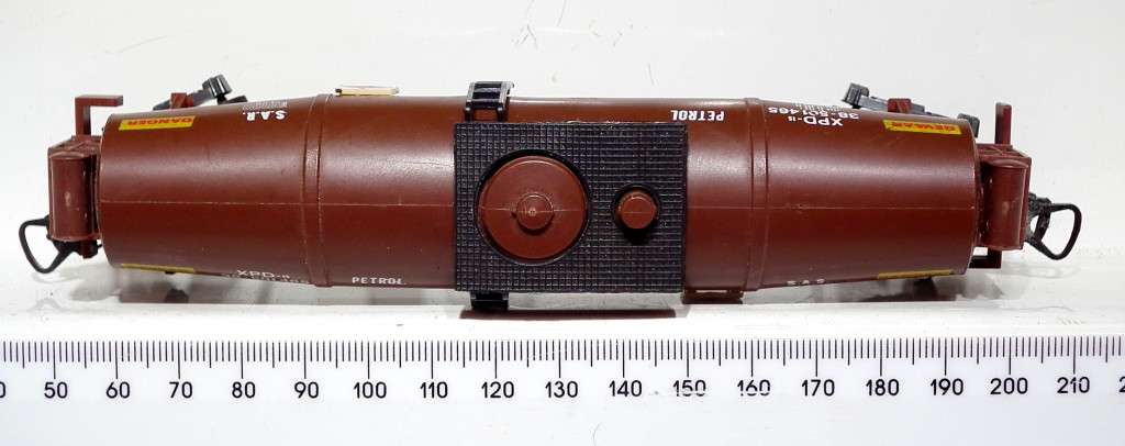 LIMA HO: SAR FDX Petrol Tanker Wagon in Fair Un-Boxed, Used Condition (Italy)