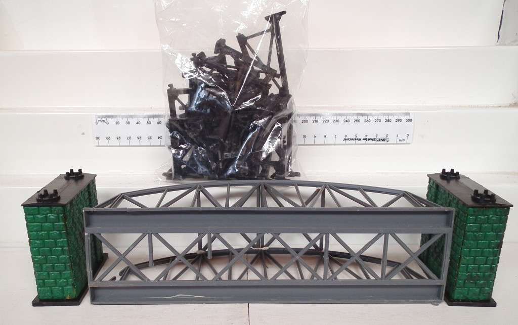 HELJAN HO:  Plastic Arch Bridge with Rock Pylons and Track Supports  in Fair Used Condition.