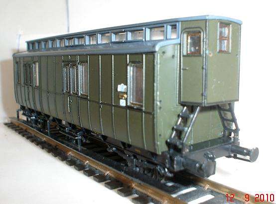 ROCO HO: Australian Passenger Carriage, good condition (made in Australia)