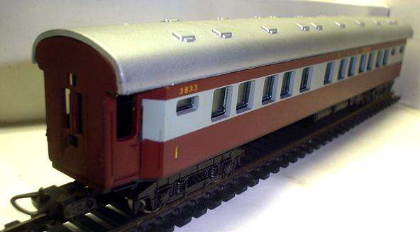 LIMA HO:"TRANS KAROO"1st Class Passenger coach in good condition. Not boxed (Made in Italy).