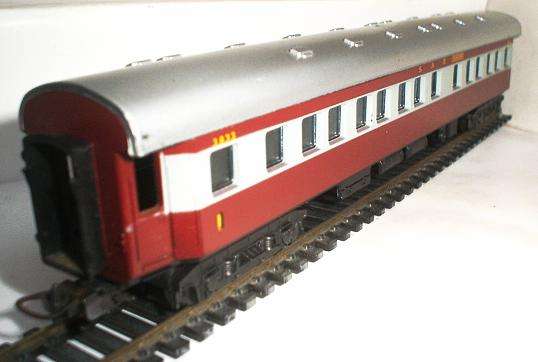LIMA HO: SAR Trans Karoo 1st Class Coach  in an excellent condition.Not boxed. (Made in Italy)