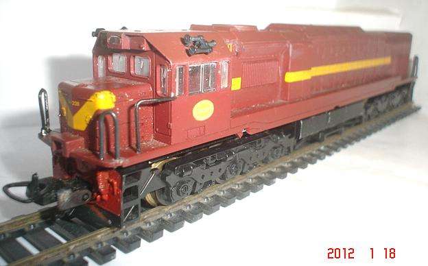 LIMA HO: RARE SAR Class 34 Diesel Locomotive a good condition. Not boxed. (Made in Italy)
