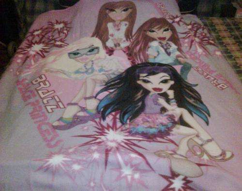 Cute/snuggle kids blanket!!!! Crazy R1 start!!!!! Bedtime wont be a problem anymore :)