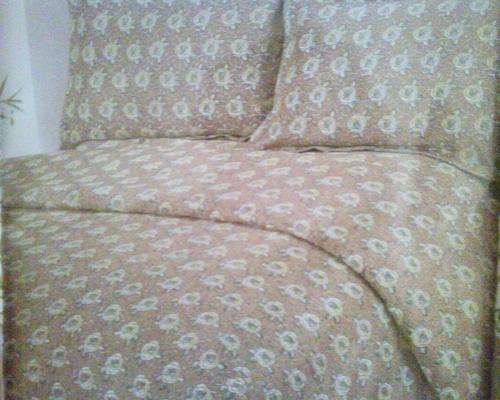 Stunning 6pc Double size duvet cover set!!!!! Sleep like a real baby at night!!!! :)