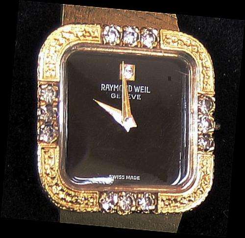 18KT GOLD & DIAMOND RAYMOND WEIL LADIES DRESS WATCH