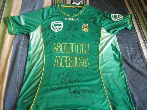 SA Cricket WHOLE squad signed shirt! 100% authentic!! CRAZY