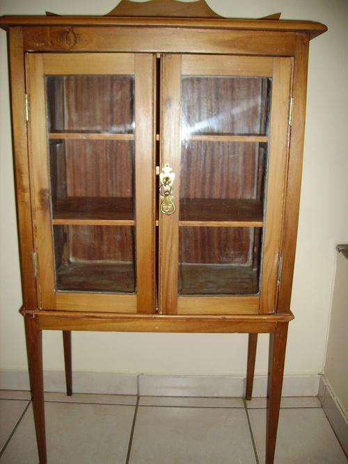 LOVELY BASSWOOD ANTIQUE X 2 GLASS DOOR CABINET