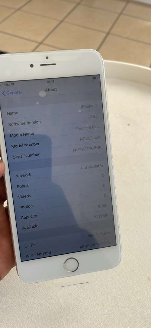 Apple iPhone 6 Plus Silver