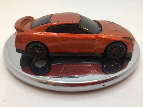Hotwheels Nissan GTR 35 - Orange- Loose / Un Carded - Excellent condition