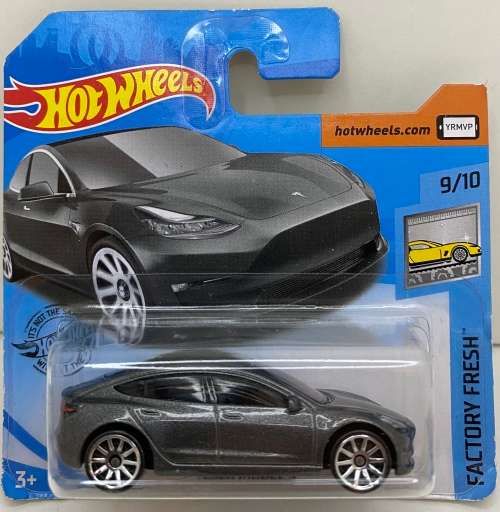 Hotwheels Tesla Model 3 - Grey - Carded - Excellent condition