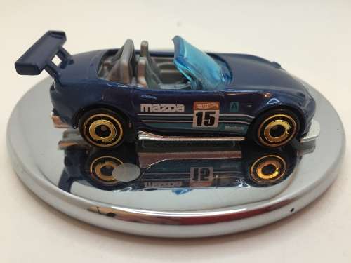 Hotwheels 2015 Mazda MX-5 Miata - Blue - Loose / Un Carded - Excellent condition