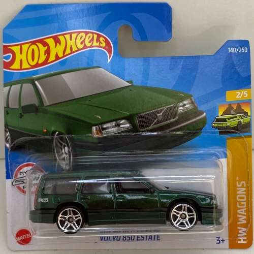Hotwheels Volvo 850 Estate - Metalic Green - Carded - Excellent condition