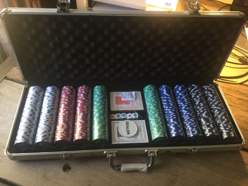 500pc Poker Chip Set In Case With Mat