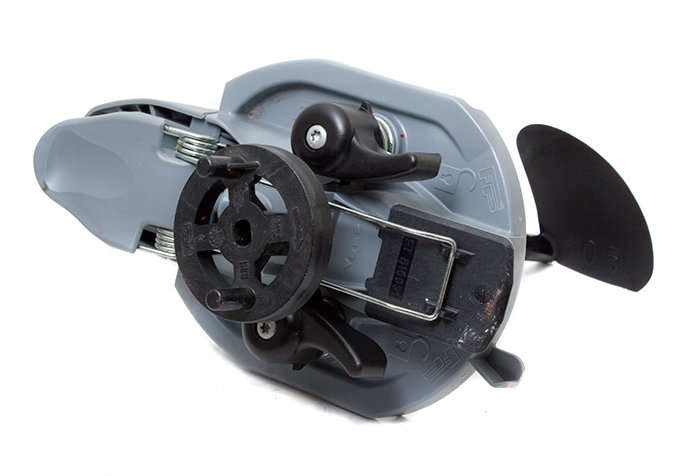 Auto paint mixer/dispenser lid