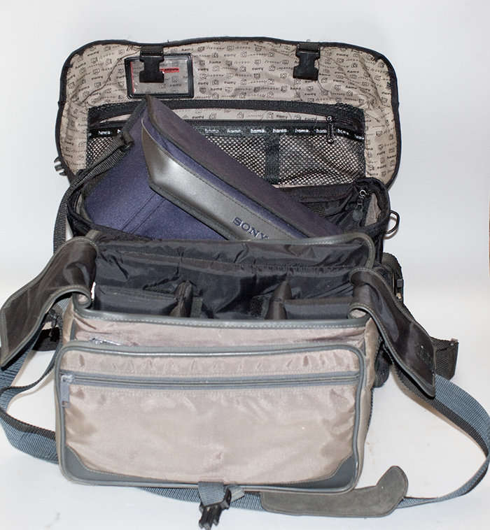 Job lot of 3 large camera bags ** good condition **