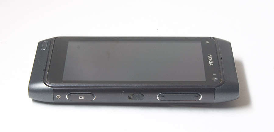 Classic Nokia N8    Almost new condition !!