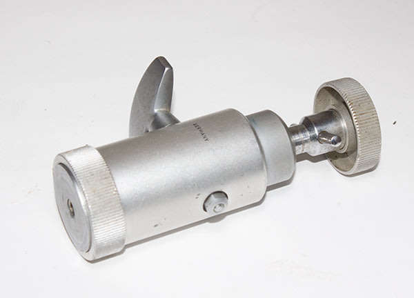 Large Ernst Leitz Wetzlar photographic ball head ** Excellent working condition **