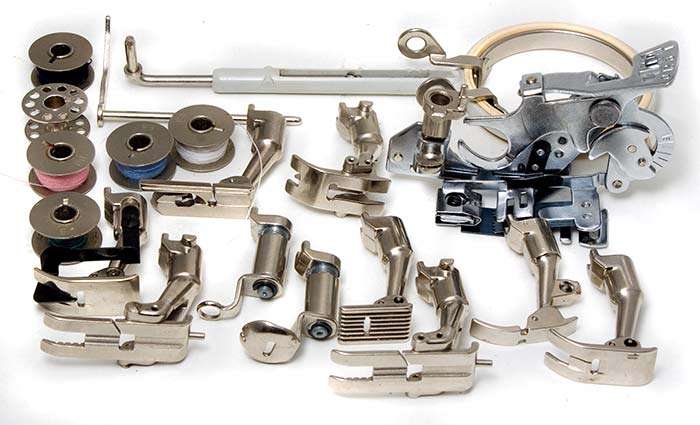 Bernina Presser feet ,a collection off ten ** excellent condition **