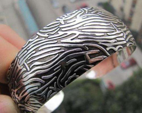 Crazy Wednesday Auction - R1 start -Tibetan silver Cuff bracelet Zebra coat design