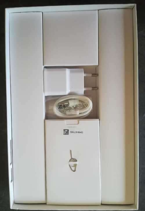 Samsung Galaxy Tab S6 Lite WiFi - Includes S Pen