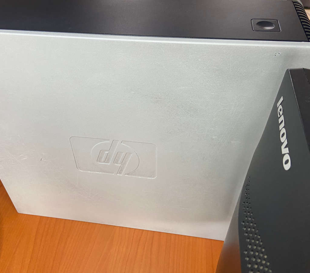 Desktop Computer ideal for study 2