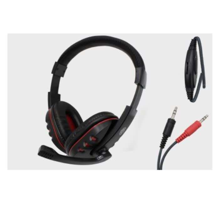 4 in 1 Andowl  Gaming Mouse Keyboard Headphones & Mouse Pad