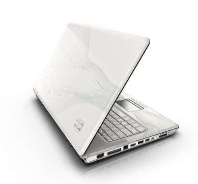 HP PAVILION DV4 WITH SNOW WHITE SMART COLOUR